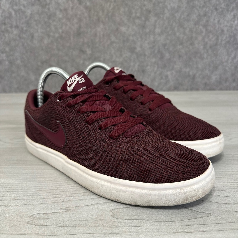 Nike SB Check Solarsoft Women 8.5 Maroon Canvas Sneakers 921464-600 Low